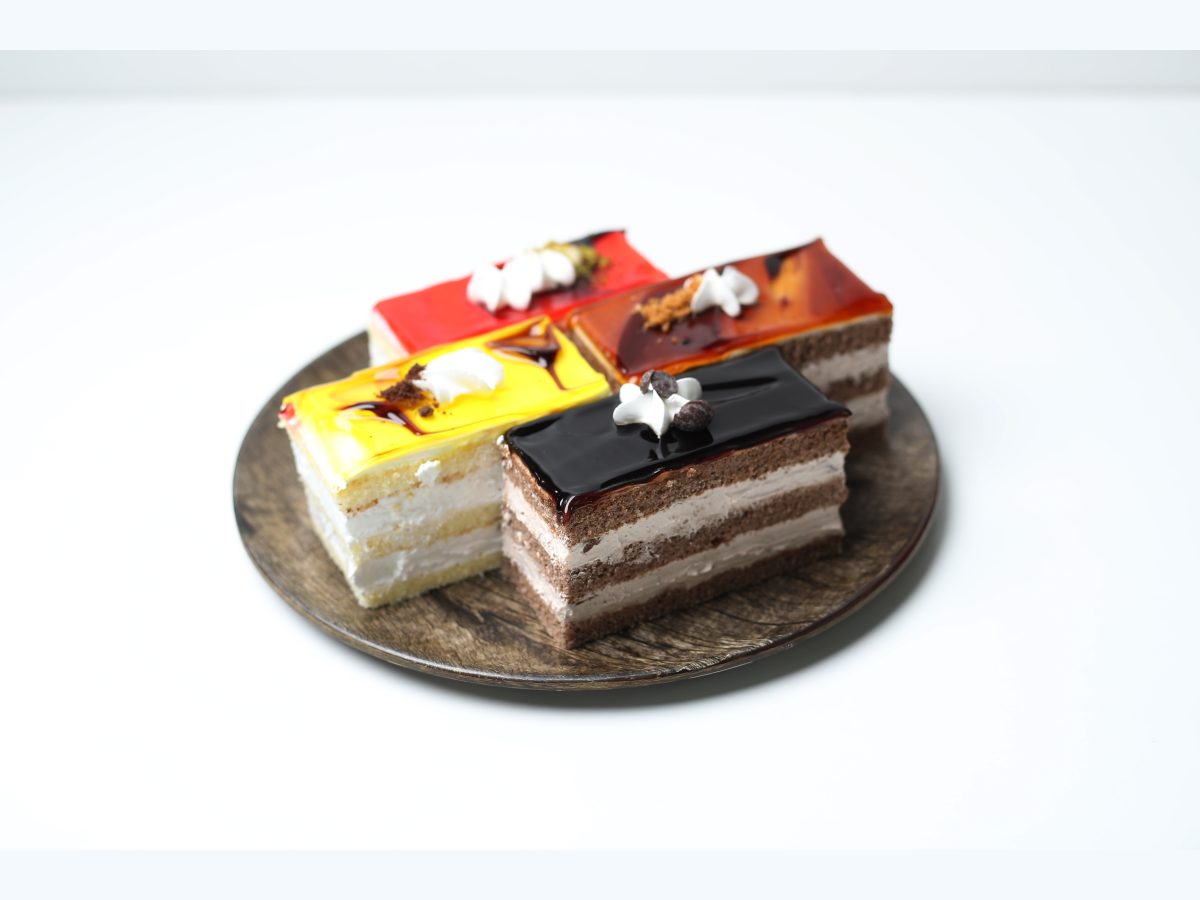 Cake slices